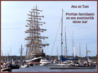 De jaarlijkse kerst- en nieuwjaarskaart van lezer Wim van Heel toont dit keer SAIL Amsterdam 2010