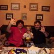 Nadia en Stepan, de ouders van Kate, met kleinkind Liam
