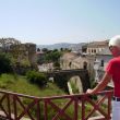 Crotone. Beneden de slotbrug waarover we afdalen naar de historische binnenstad