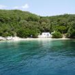 De strandhut die Jacky Onassis liet bouwen op Skorpios, het privé-eiland van Onassis