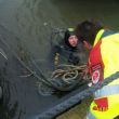 Cuxhaven, duiker haalt netten uit schroef