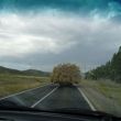 Onderweg naar Erzurum. Het verkeer wordt steeds vreemder