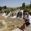 Pauze bij de waterval van Muradiye Seladi, op weg naar het Van meer