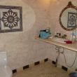 Aleppo. Dar Alkanadil Hotel. Het mooie mozaiek op onze badkamer