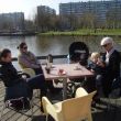 Vlnr. Kate, Tessa, Liam, Caelan en Ans in het Gijs van Andel park