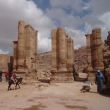 De Poort naar de Temenos, het heilige gebied van de Qasr al Bint tempel