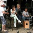 Op de Varkenmarkt. Vlnr. Teus, Nikita, Barbara en Jeffrey