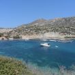 Haven van Knidos, vanaf Krio. Dulce ligt links achter de tripperboot