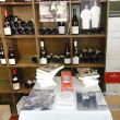 De boekentafel op de 'literaire wijnproverij' in Wijnhuis Heukelum