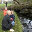 Met Floor, Thijs en Lisa eentjes voeren in het Vondelpark