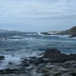 De zeegang vanmiddag bij Baiona. Links in de verte de Islas Cies. Niks om uit te varen!