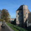 Wallenloop om de west. Het tolkasteel en in de verte de toren van de grote kerk.