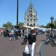 Guda, Markt met stadhuis.