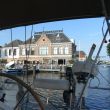 Leiden. Het terras van Restaurant 'Lot & De Walvis' vanuit de kuip.