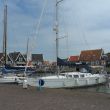 Marken, in de Oude haven voor Restaurant Land en Zeezicht.