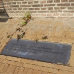 Locatie 21 (Arthur van Schendel) van de Gorcumse Poëzieroute is weer hersteld.