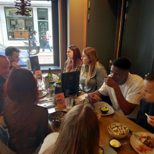 V.lnr. Vajen, Esri, Jeff, Jordin, Dane. Tessa, Ruiz en Denzell