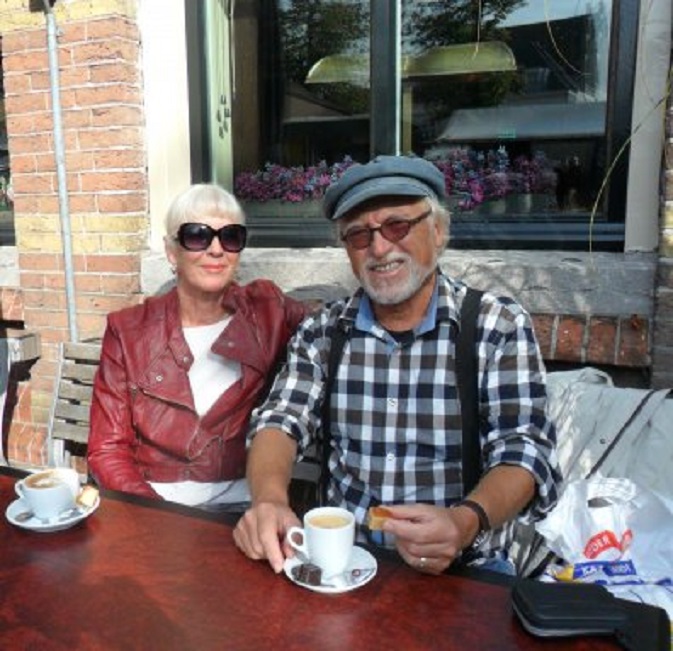 Op het terras van Grand Café Tax