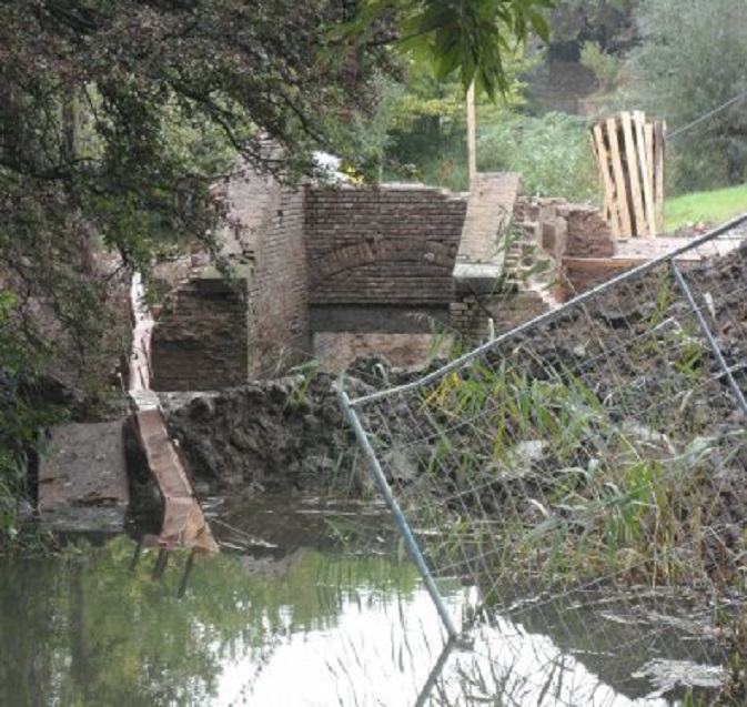 De restauratie van het Vurensche Sluisje