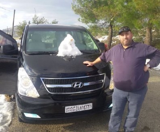 Onze chauffeur in Syrië, Nourairi, anno 2015 in de sneeuw in de bergen boven Latakia