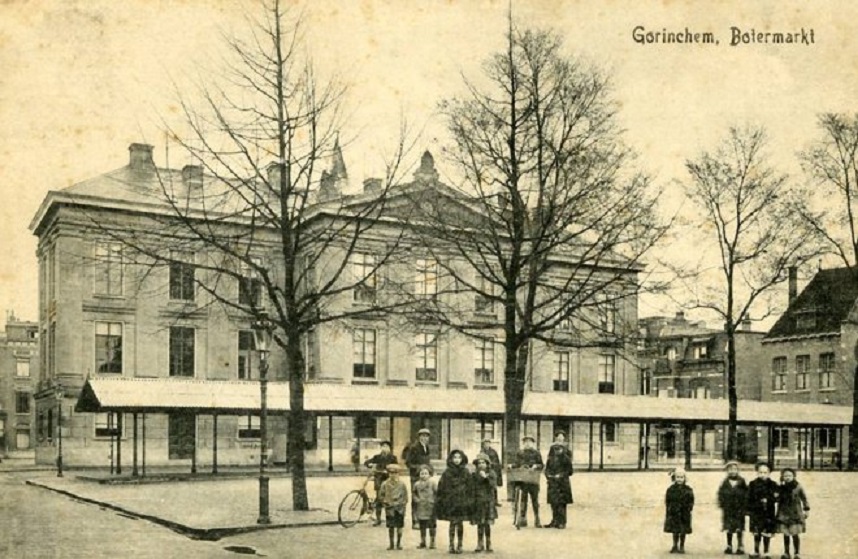 De Botermarkt in Gorinchem in de jaren 20.