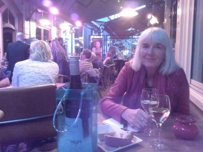 Eten bij 'Vis en meer' in de Drieharingstraat, Utrecht.