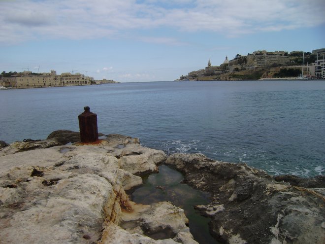 De ingang van Marsamxett Harbour